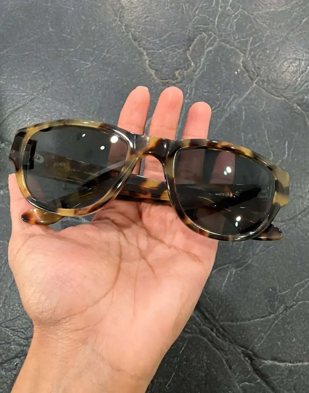 Guess pre owned